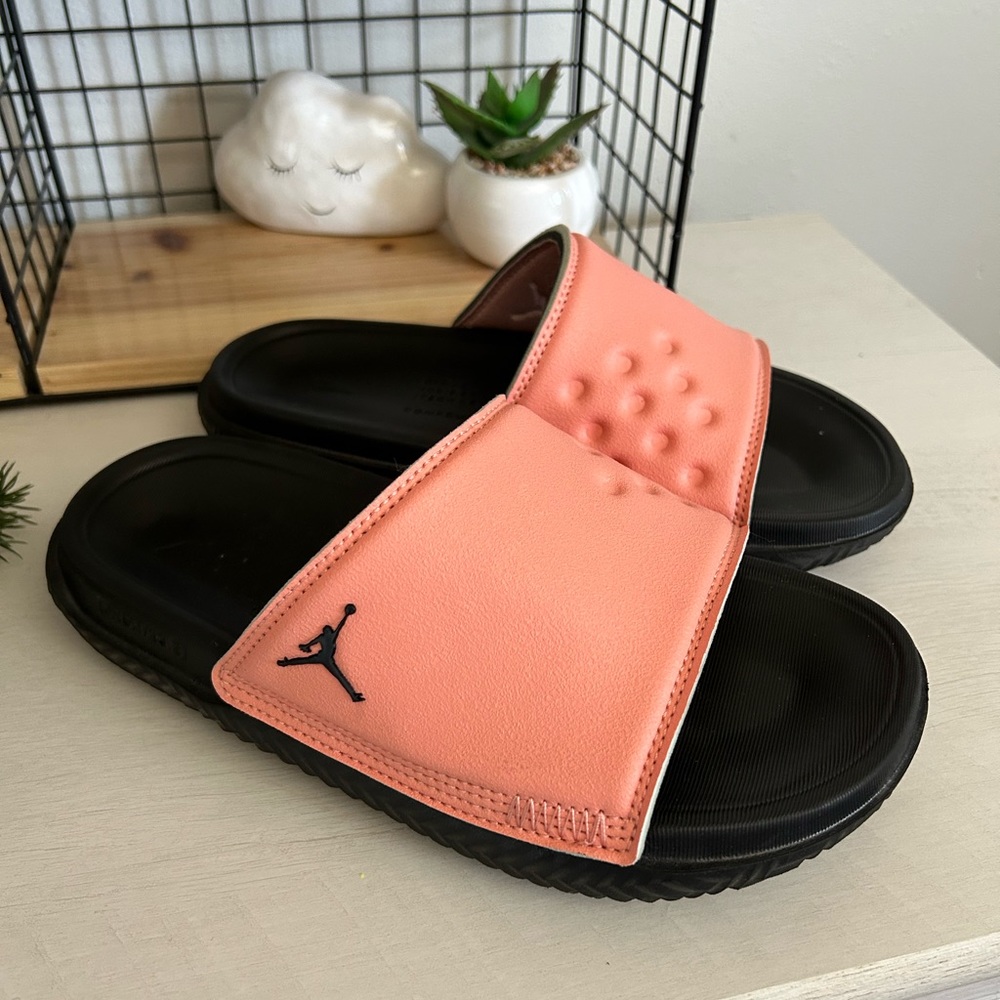 Jordan slides kids 4
